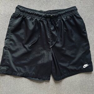 Nike Men’s M Black Athletic Shorts New
